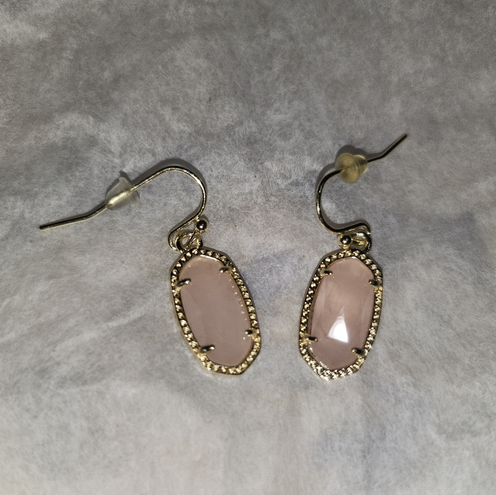 Kendra Scott, Lee earrings in Rose Gold